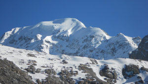 peldor-peak-climbing